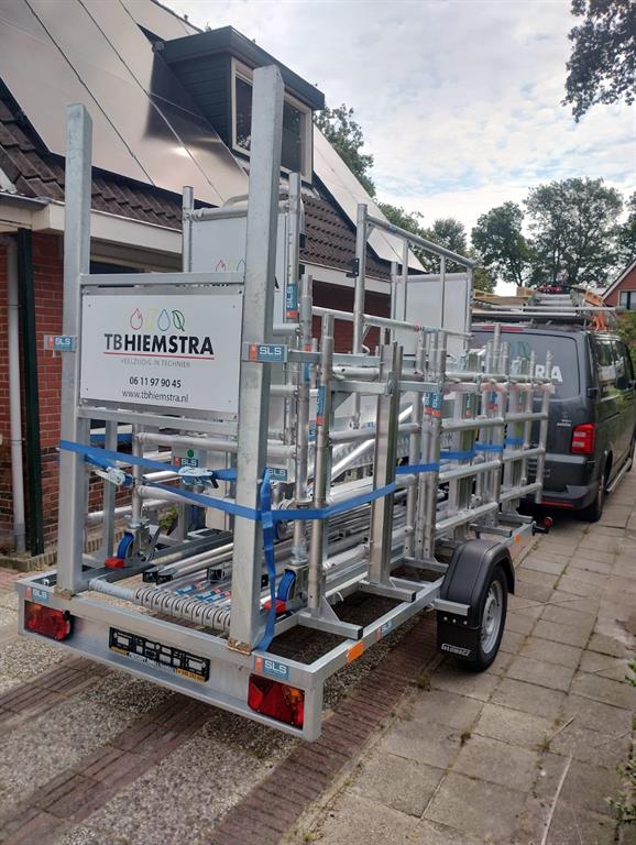 Rolsteigerlift afsluitbare aanhanger met Rolsteigerlift Type M-TB