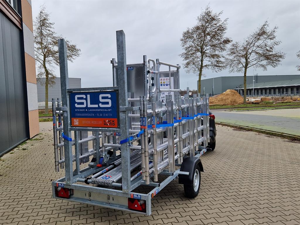 Verhuur rolsteigerlift met aanhanger